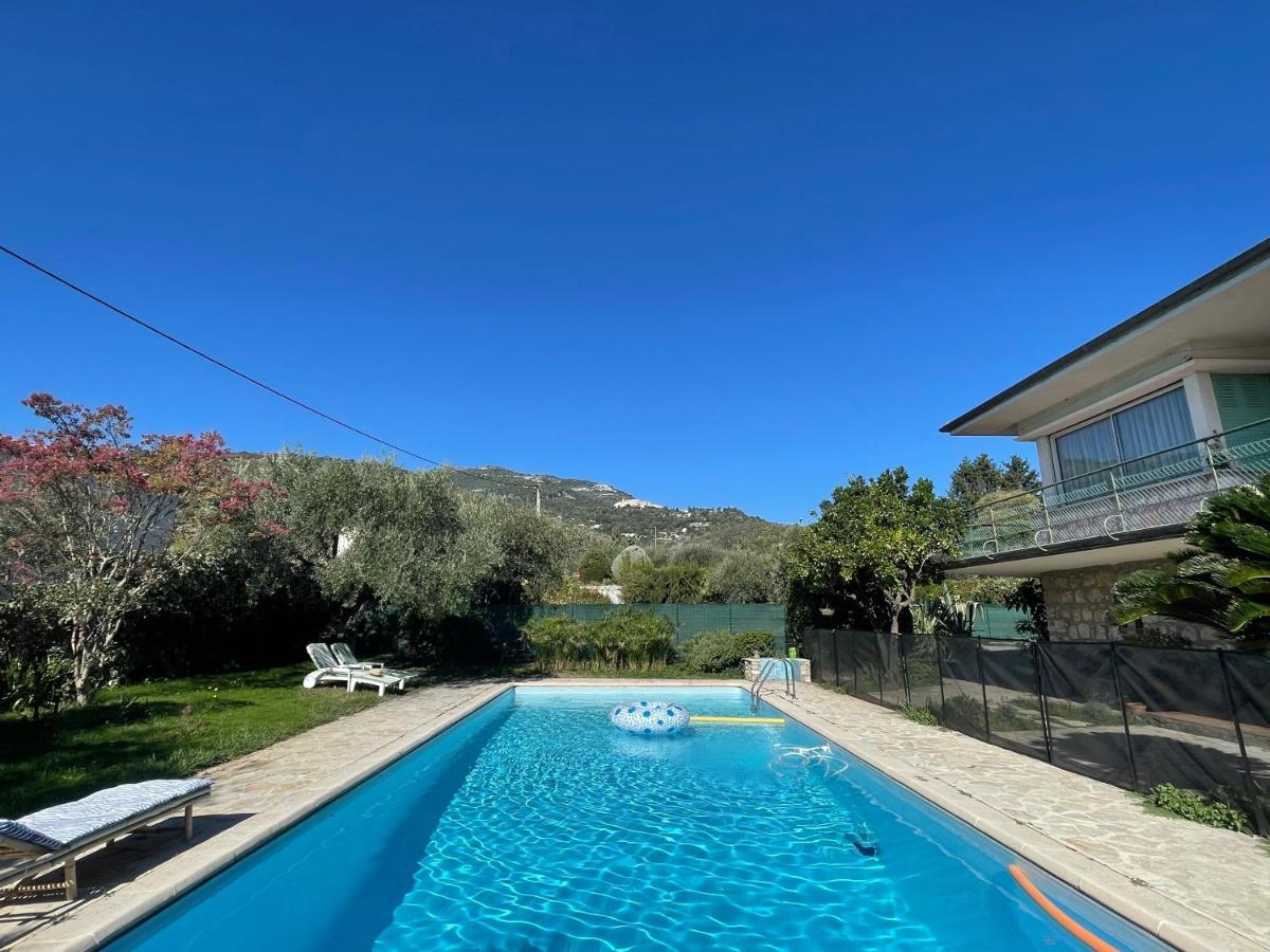 Bas De Villa Avec Acces Piscine Pres De Nice Cannes Monaco Carros Kültér fotó